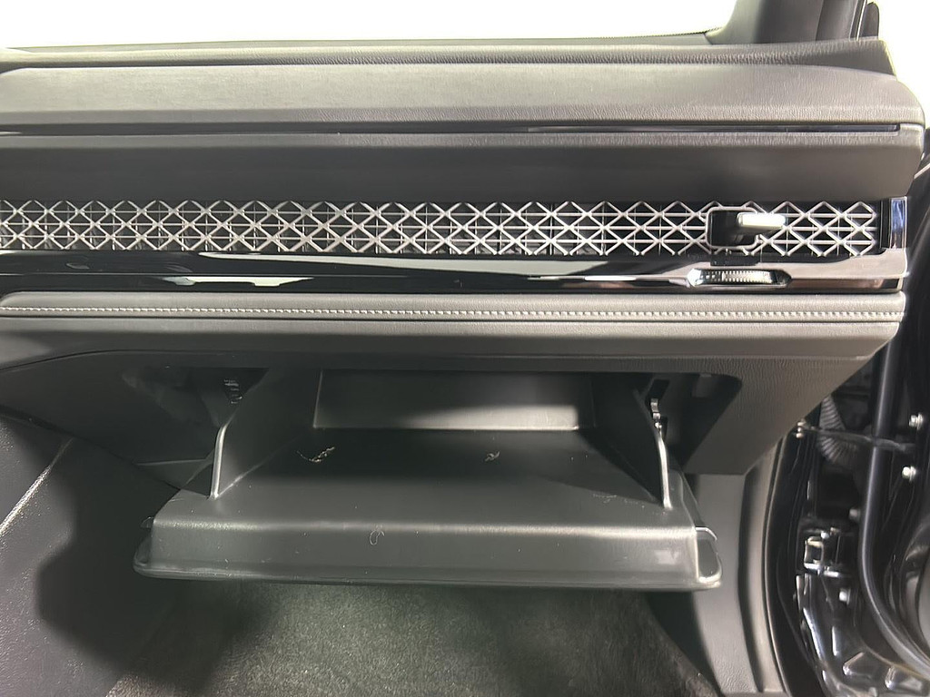 2023 Honda Accord Hybrid Located at Smart Motors Toyota slide-image
