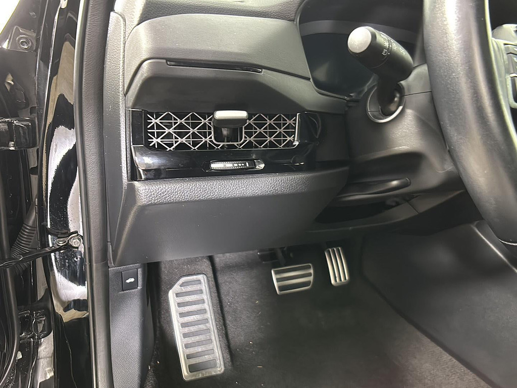 2023 Honda Accord Hybrid Located at Smart Motors Toyota slide-image
