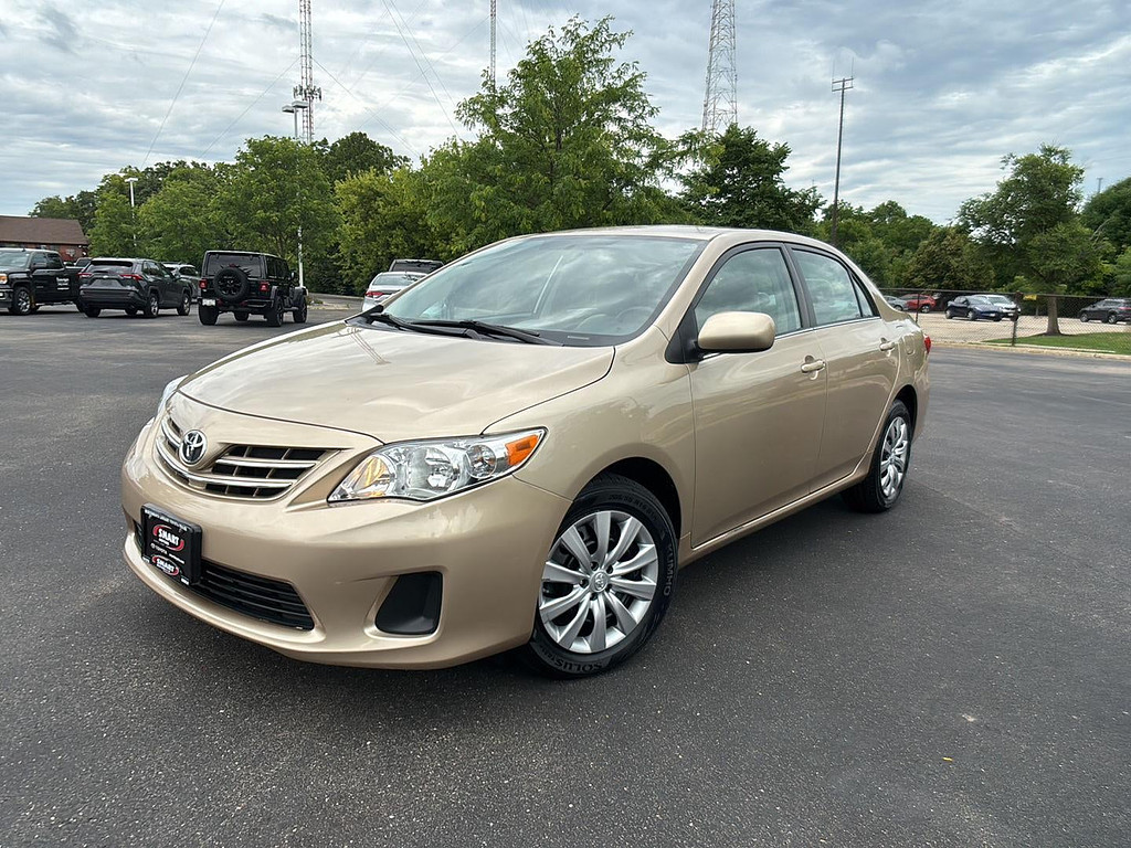 2013 Toyota Corolla LE AT's photo