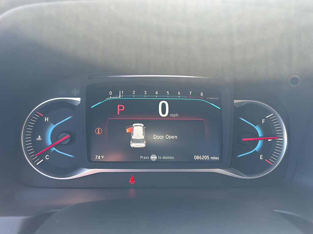 2019 Honda Pilot Located at Smart Motors Toyota light-box-slides
