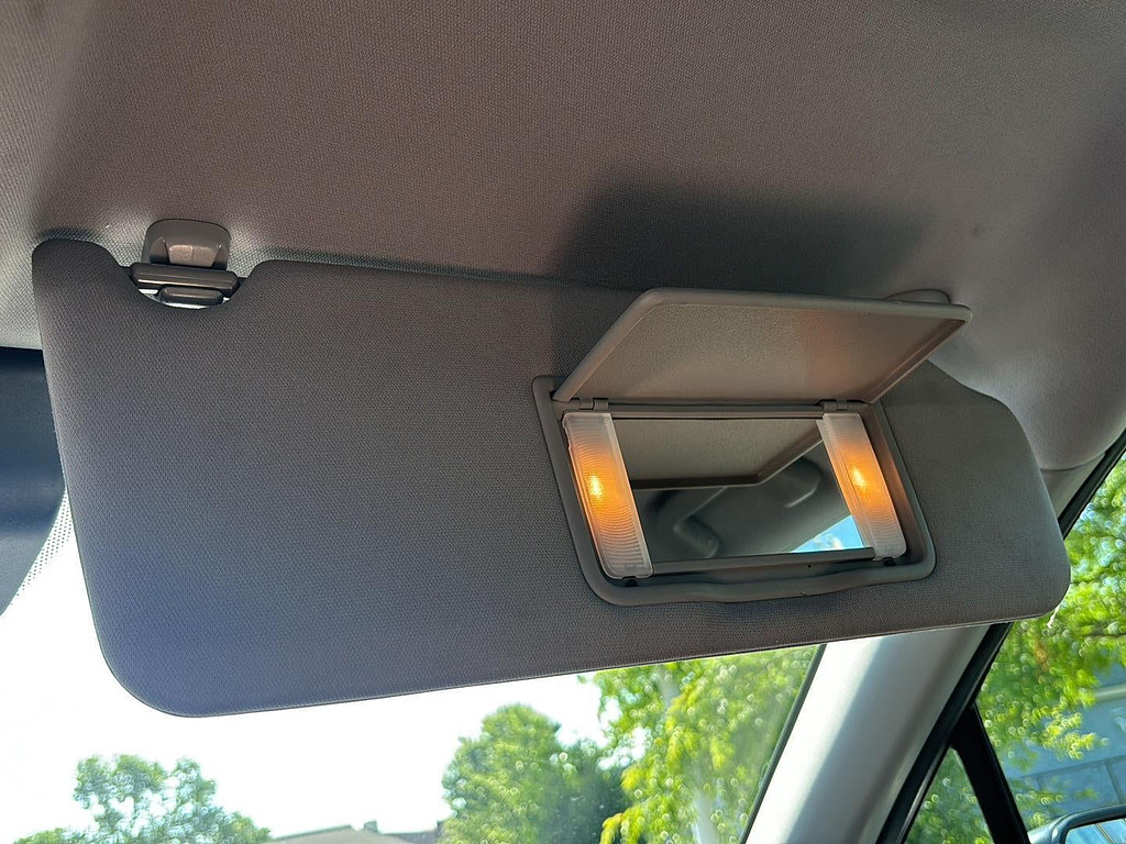2019 Honda Pilot Located at Smart Motors Toyota light-box-slides