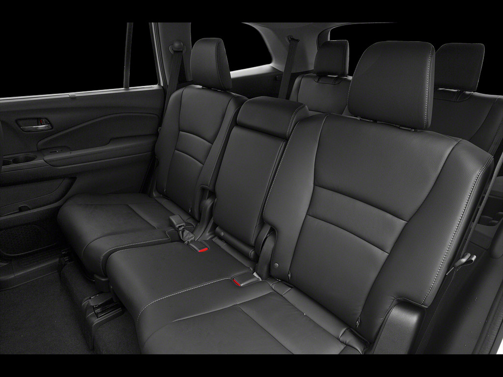 2019 Honda Pilot Located at Smart Motors Toyota slide-image