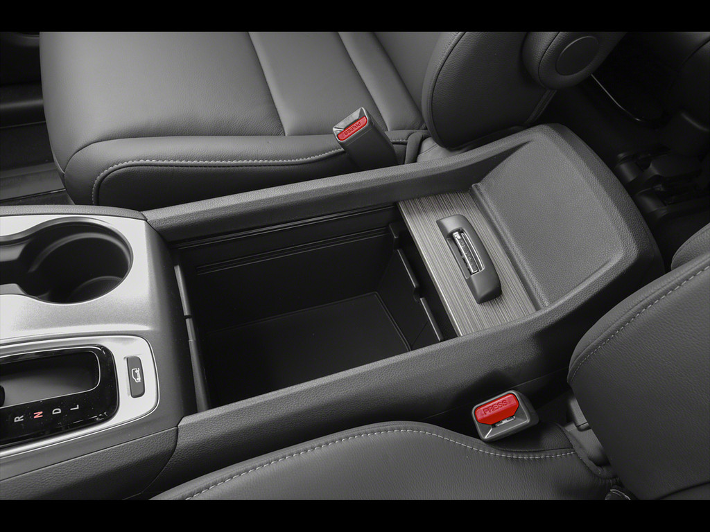2019 Honda Pilot Located at Smart Motors Toyota slide-image