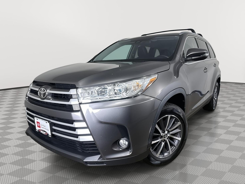 2019 Toyota Highlander Located at Smart Motors Toyota slide-image
