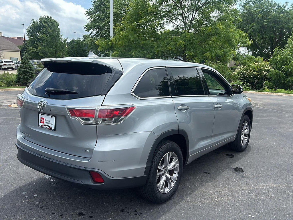 2016 Toyota Highlander Located at Smart Motors Toyota slide-image
