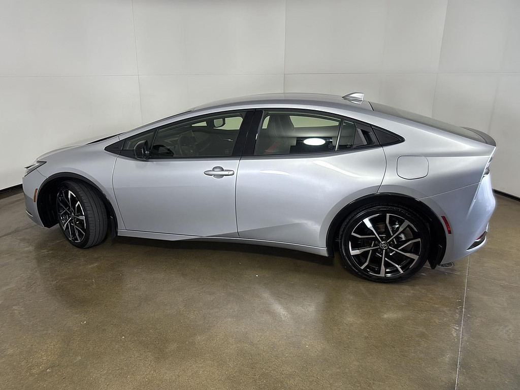 2025 Toyota Prius Plug-In Hybrid Located at Smart Motors Toyota slide-image