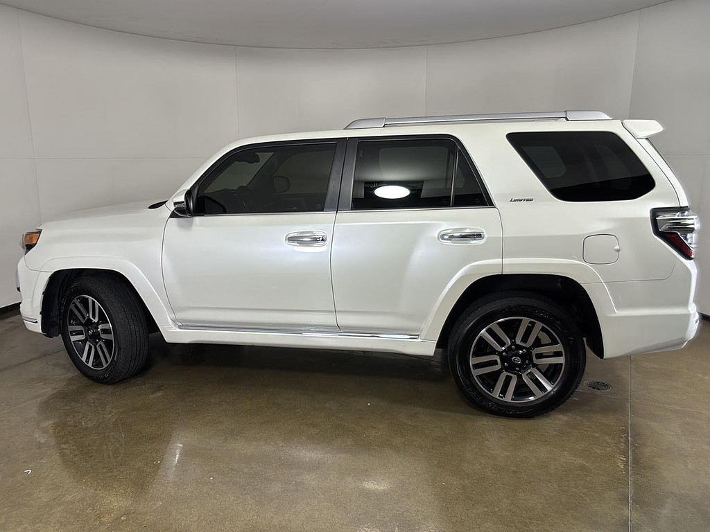 2022 Toyota 4Runner Located at Smart Motors Toyota light-box-slides