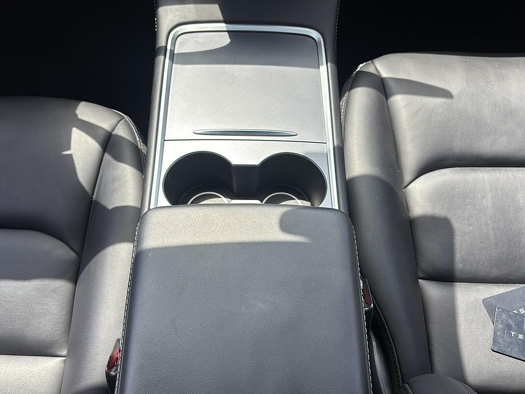 2023 Tesla Model 3 Located at Smart Motors Toyota light-box-slides