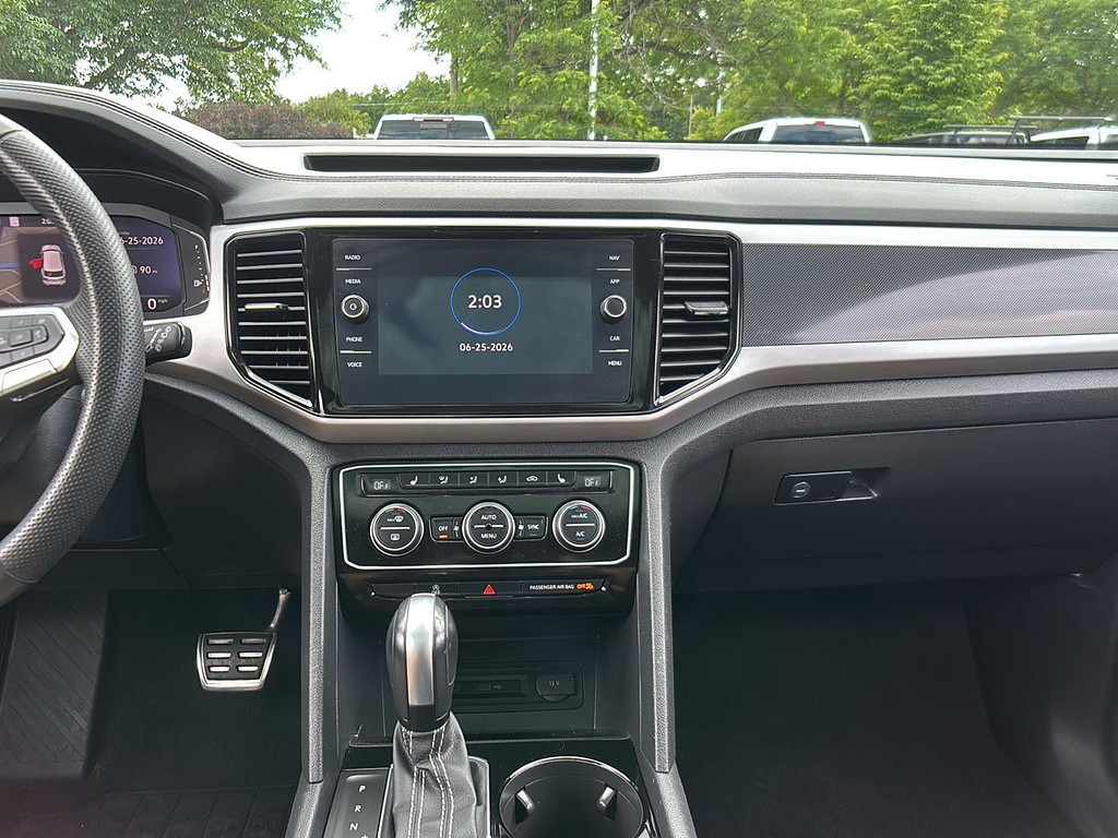 2023 Volkswagen Atlas Cross Sport Located at Smart Motors Toyota light-box-slides