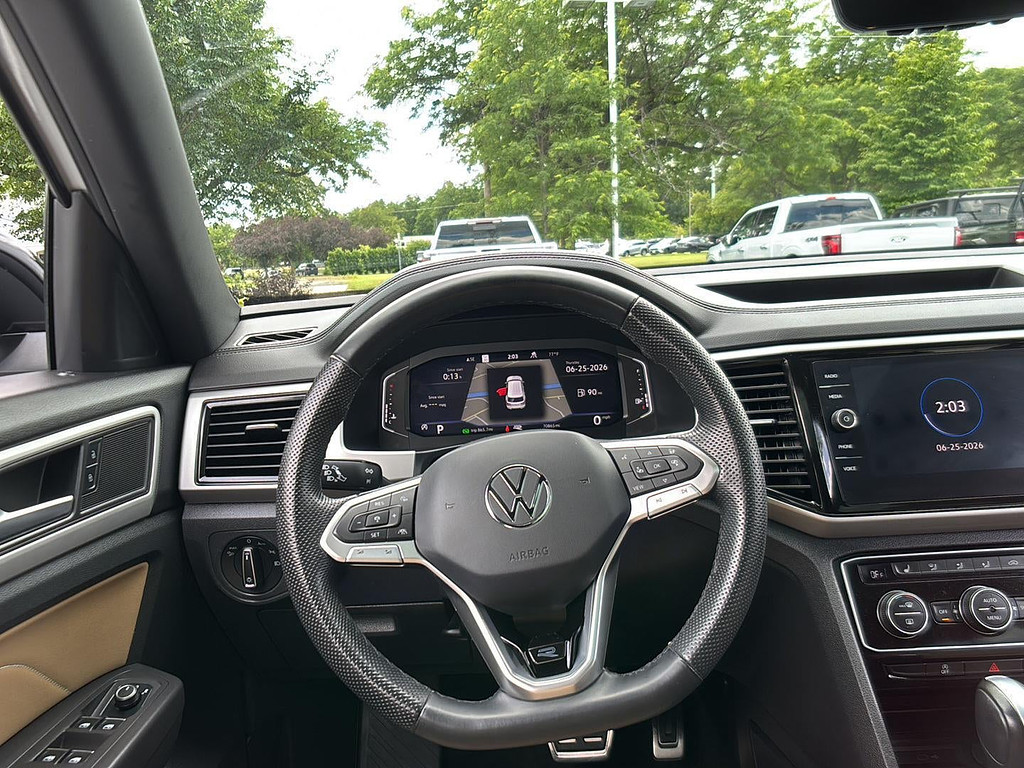 2023 Volkswagen Atlas Cross Sport Located at Smart Motors Toyota light-box-slides