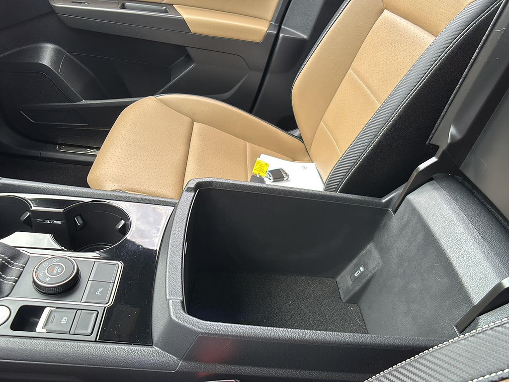 2023 Volkswagen Atlas Cross Sport Located at Smart Motors Toyota light-box-slides