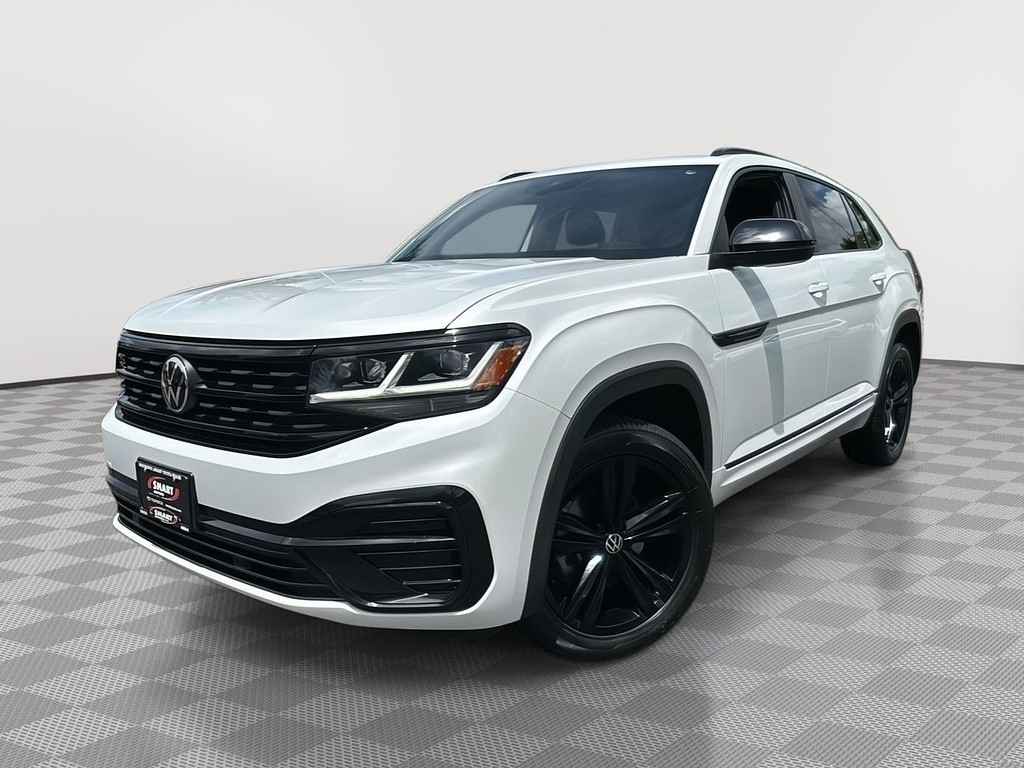 2023 Volkswagen Atlas Cross Sport Located at Smart Motors Toyota light-box-slides