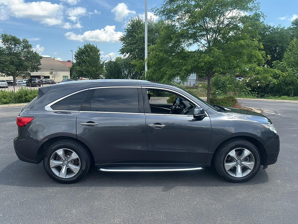2014 Acura MDX Located at Smart Motors Toyota light-box-slides