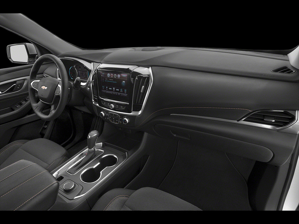 2018 Chevrolet TRAVERSE Located at Smart Motors Toyota light-box-slides