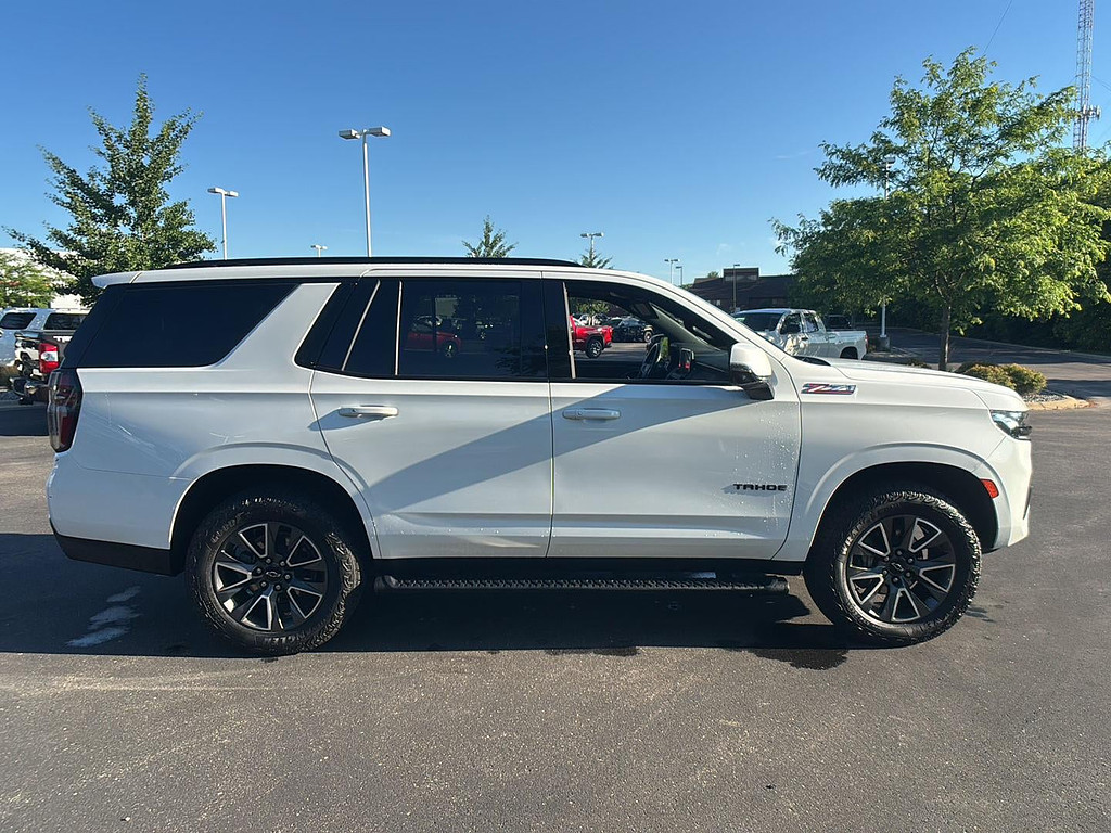 2023 Chevrolet Tahoe Located at Smart Motors Toyota slide-image