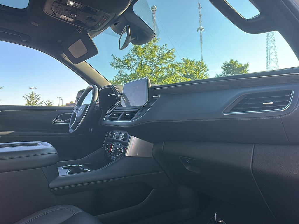 2023 Chevrolet Tahoe Located at Smart Motors Toyota light-box-slides