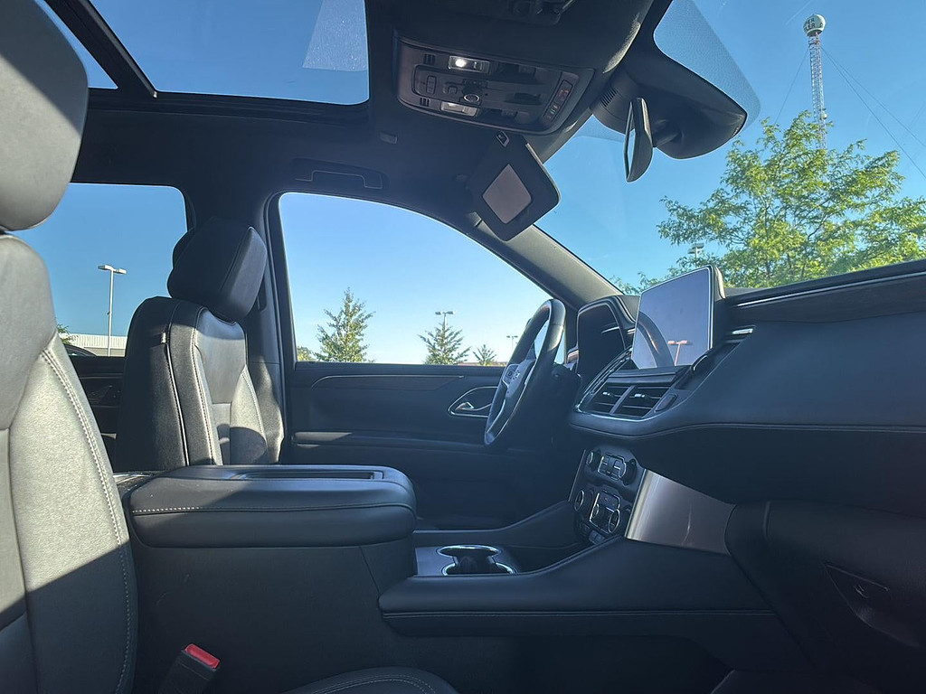 2023 Chevrolet Tahoe Located at Smart Motors Toyota light-box-slides
