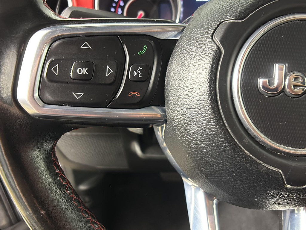 2020 Jeep Wrangler Located at Smart Motors Toyota slide-image