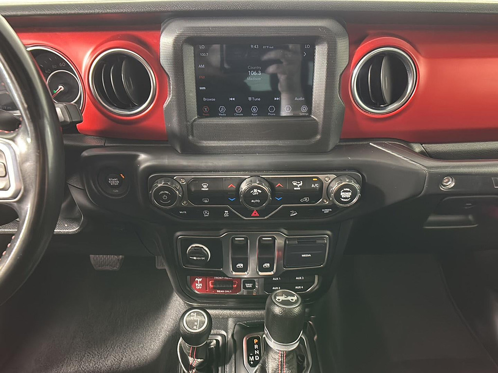 2020 Jeep Wrangler Located at Smart Motors Toyota slide-image