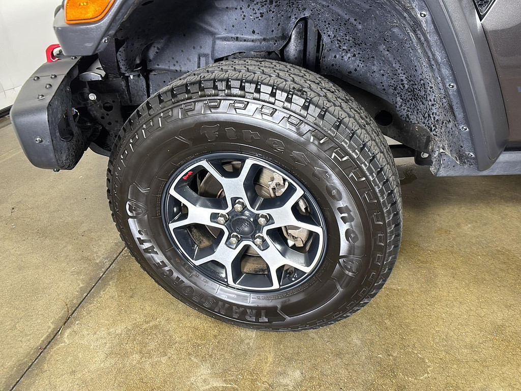 2020 Jeep Wrangler Located at Smart Motors Toyota slide-image
