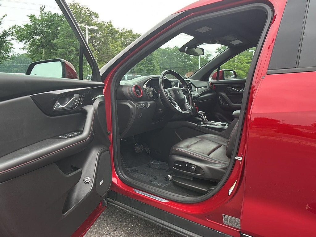 2021 Chevrolet Blazer Located at Smart Motors Toyota slide-image