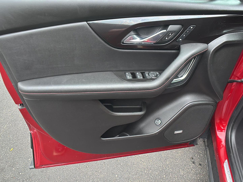 2021 Chevrolet Blazer Located at Smart Motors Toyota slide-image