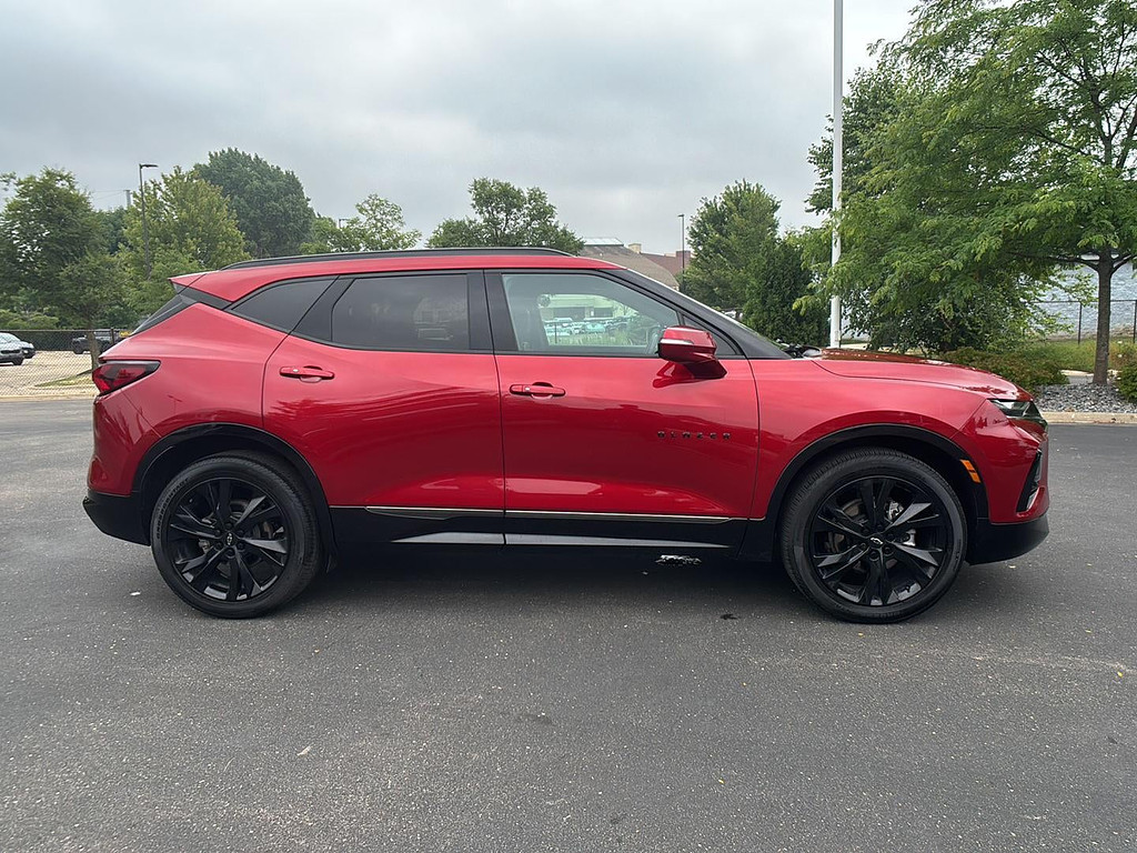 2021 Chevrolet Blazer Located at Smart Motors Toyota slide-image