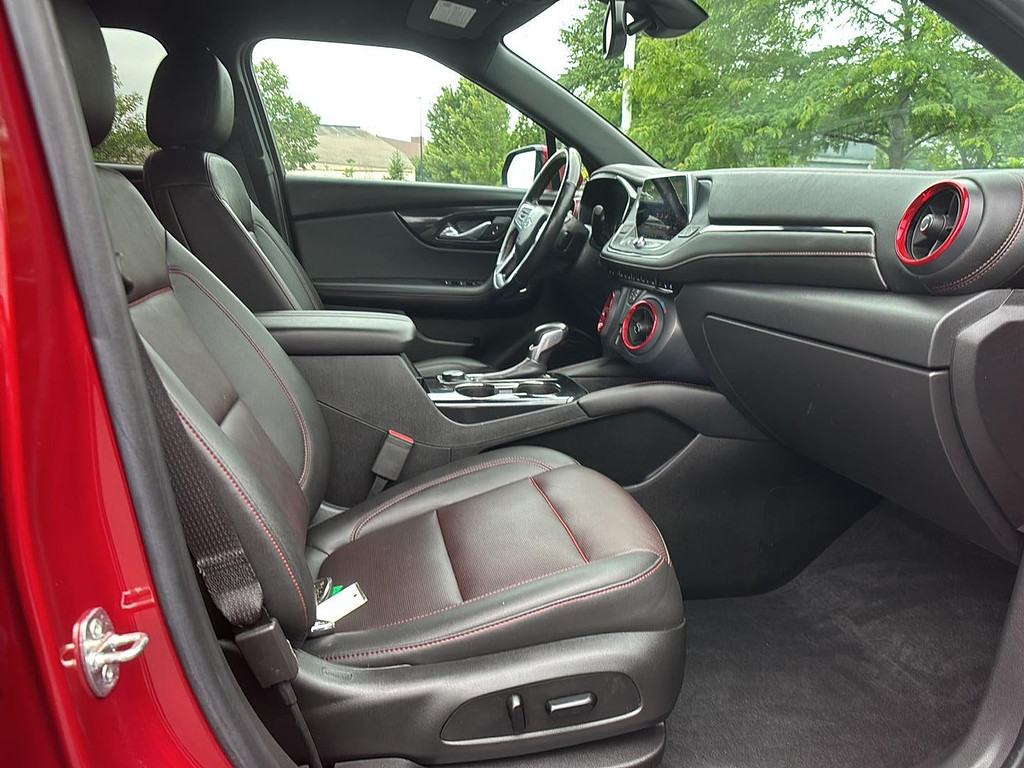 2021 Chevrolet Blazer Located at Smart Motors Toyota slide-image