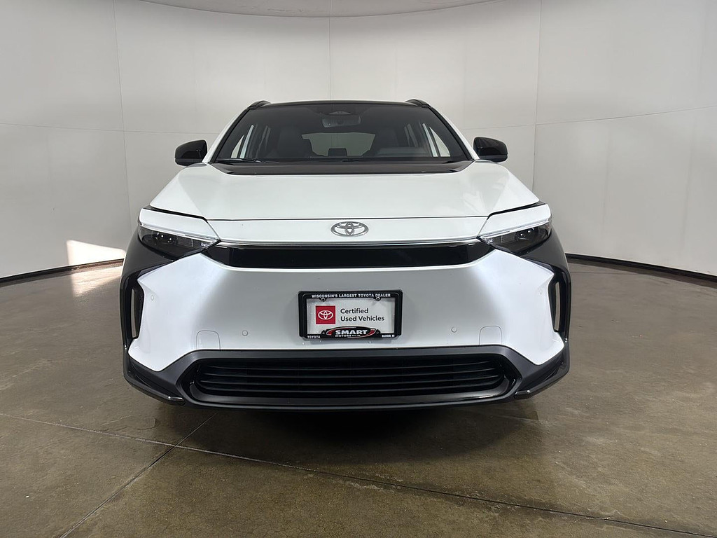 2023 Toyota bZ4X Located at Smart Motors Toyota slide-image