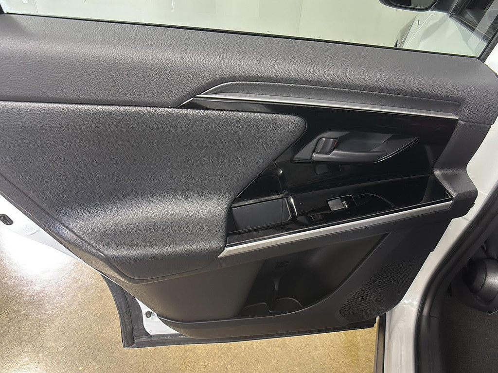 2023 Toyota bZ4X Located at Smart Motors Toyota slide-image