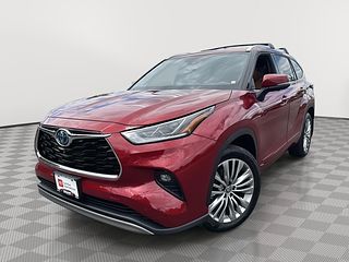 Thumbnail - 2023 Toyota Highlander Hybrid