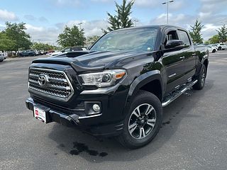Thumbnail - 2017 Toyota Tacoma