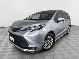 Thumbnail - 2025 Toyota Sienna