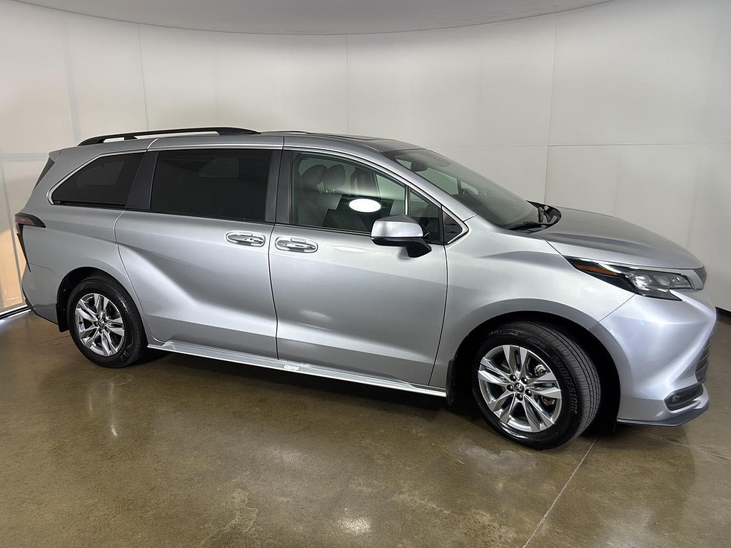 2025 Toyota Sienna Located at Smart Motors Toyota light-box-slides