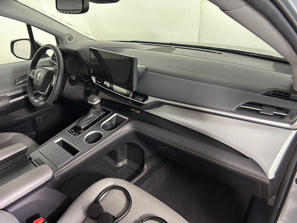 2025 Toyota Sienna Located at Smart Motors Toyota light-box-slides
