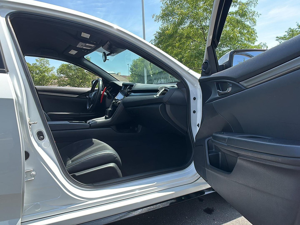 2021 Honda Civic Located at Smart Motors Toyota slide-image