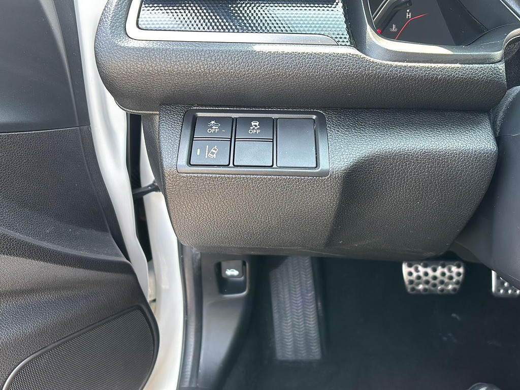 2021 Honda Civic Located at Smart Motors Toyota slide-image