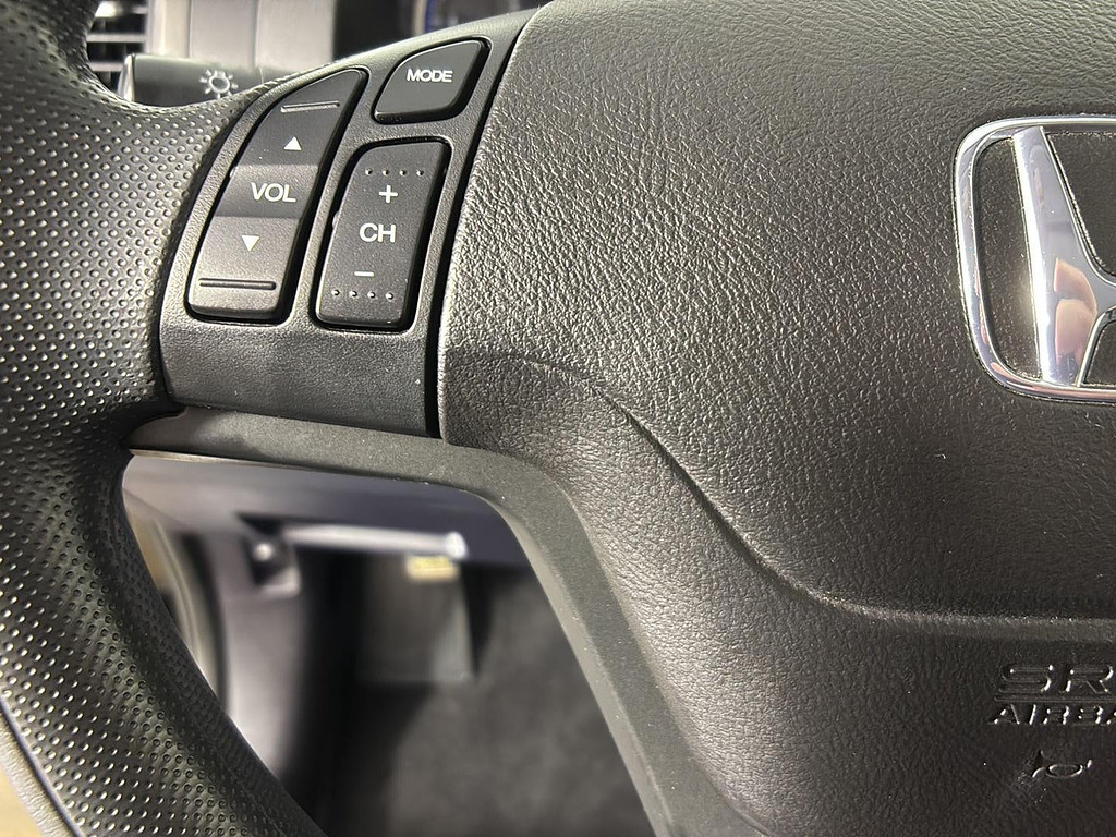 2011 Honda CR-V Located at Smart Motors Toyota light-box-slides