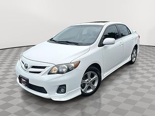 Thumbnail - 2011 Toyota Corolla