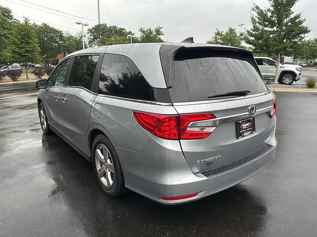 2018 Honda Odyssey Located at Smart Motors Toyota slide-image
