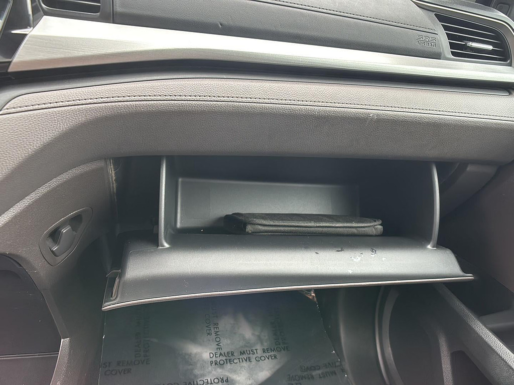 2018 Honda Odyssey Located at Smart Motors Toyota slide-image