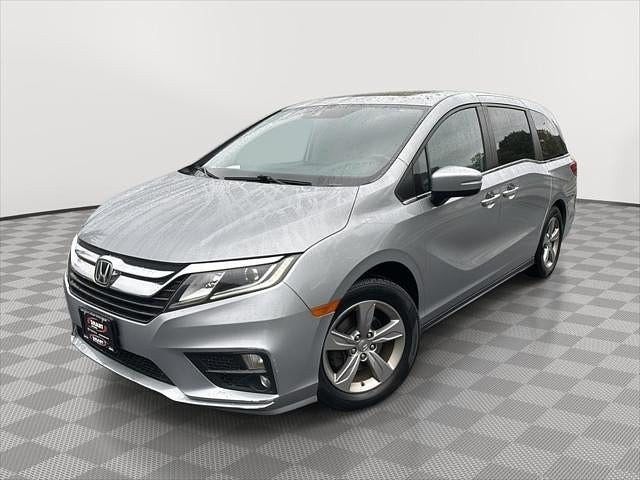 2018 Honda Odyssey Located at Smart Motors Toyota light-box-slides