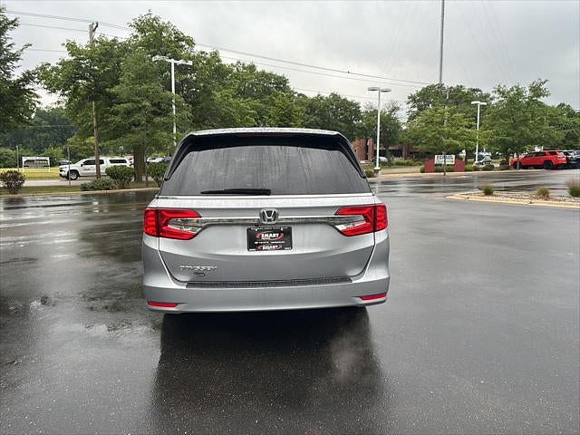 2018 Honda Odyssey Located at Smart Motors Toyota light-box-slides
