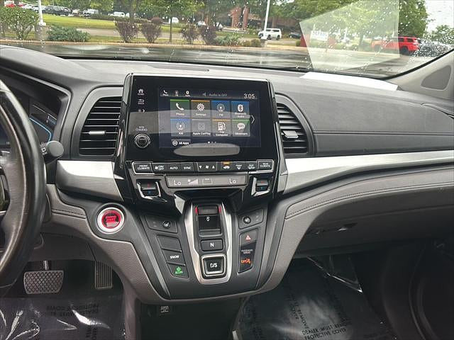 2018 Honda Odyssey Located at Smart Motors Toyota slide-image