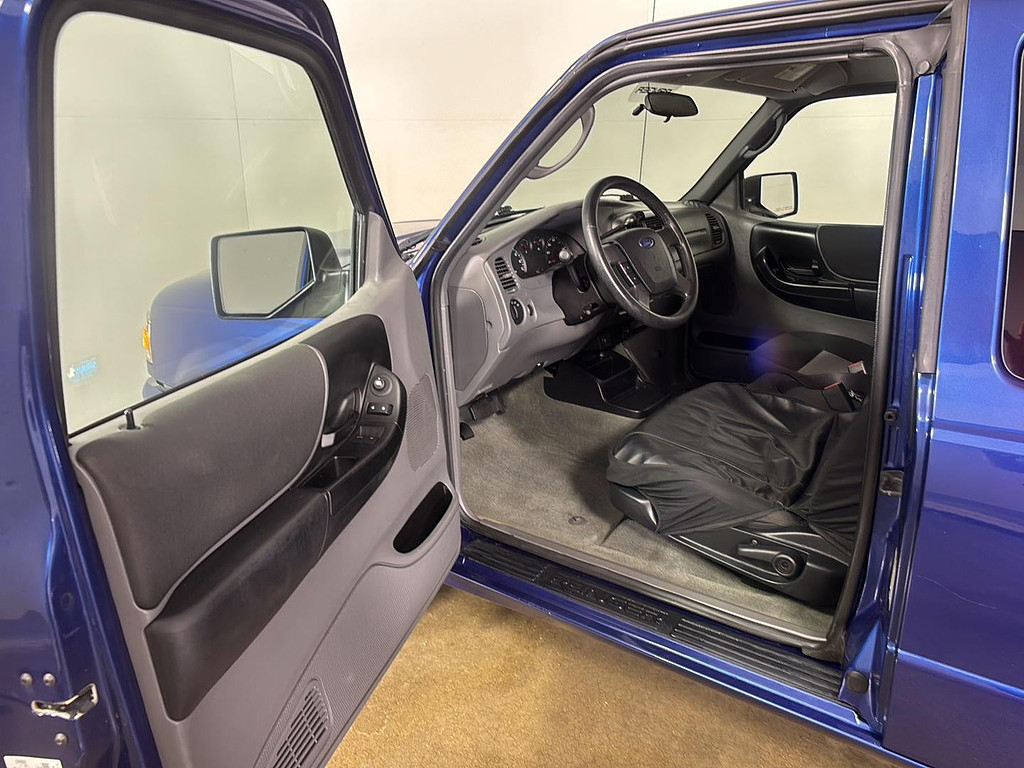 2011 Ford Ranger Located at Smart Motors Toyota light-box-slides
