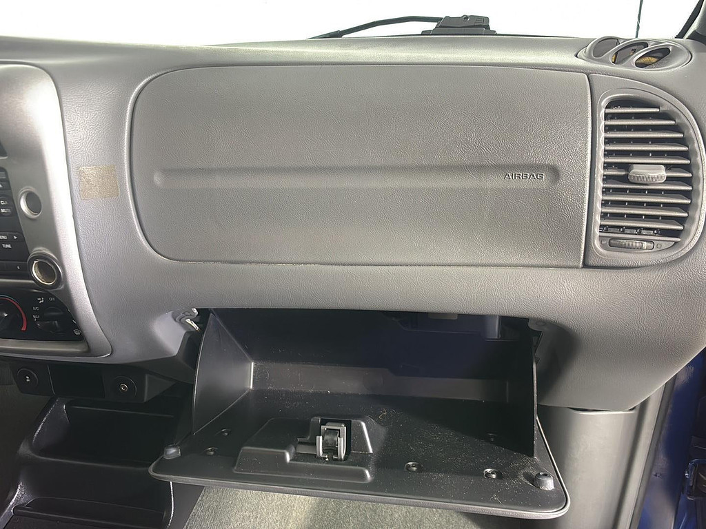 2011 Ford Ranger Located at Smart Motors Toyota light-box-slides