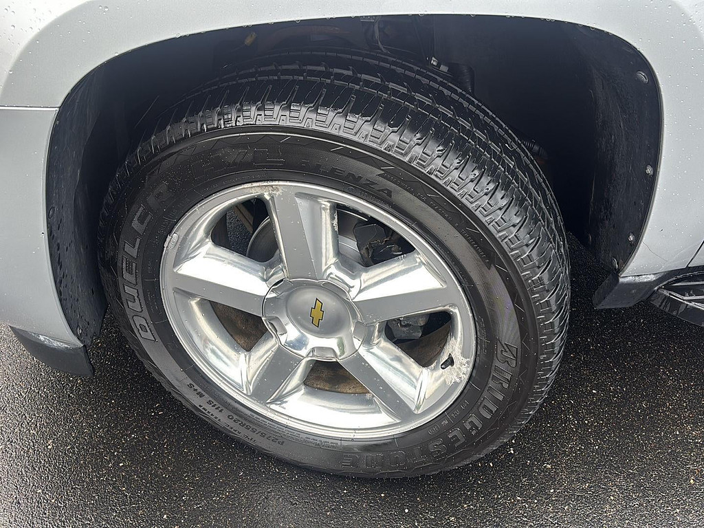 2012 Chevrolet Avalanche Located at Smart Motors Toyota light-box-slides