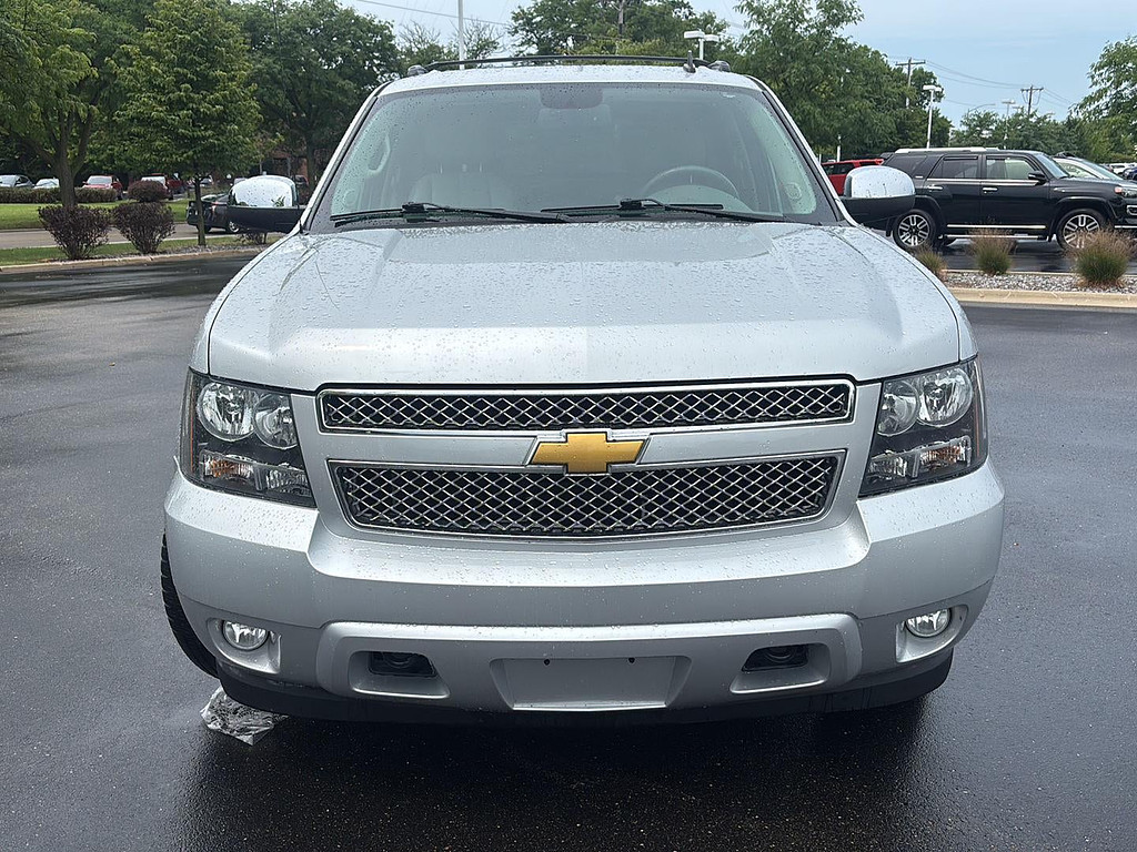 2012 Chevrolet Avalanche Located at Smart Motors Toyota light-box-slides