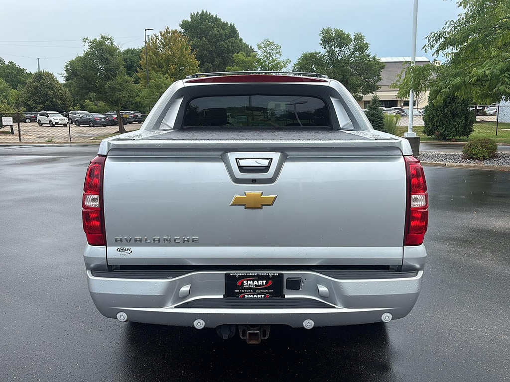 2012 Chevrolet Avalanche Located at Smart Motors Toyota slide-image