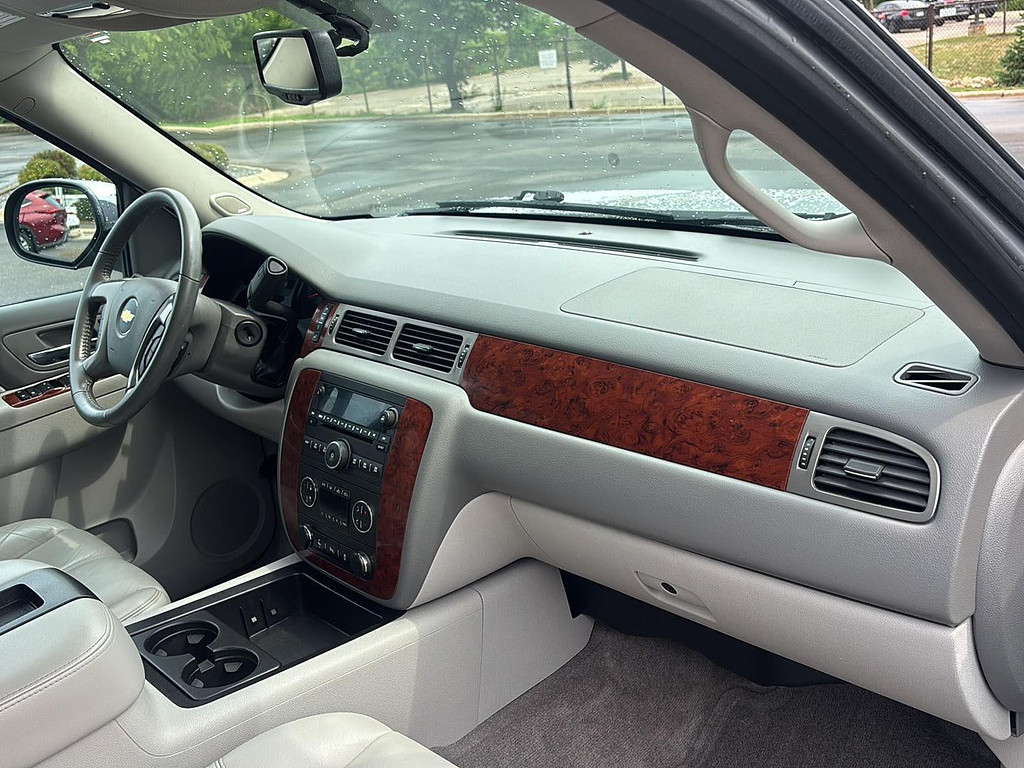 2012 Chevrolet Avalanche Located at Smart Motors Toyota slide-image